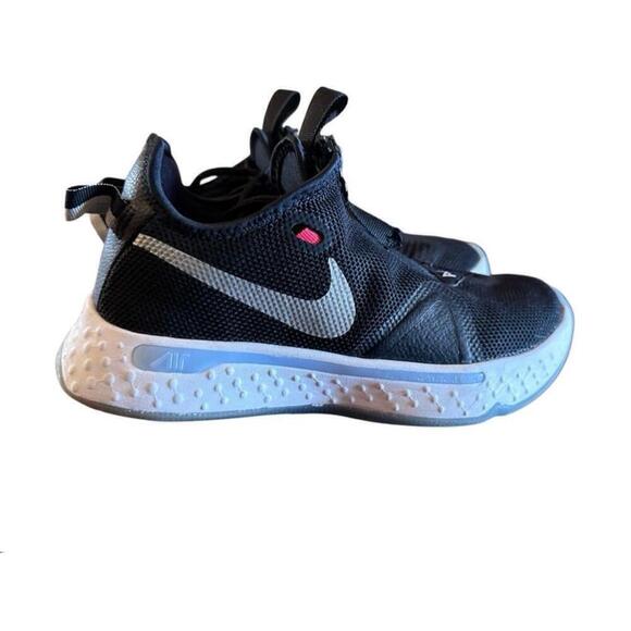 Nike Men’s PG 4 Basketball Shoes Black/Metallic Silver CD5079-001 Size 4.5​​​​​​ - Picture 5 of 11